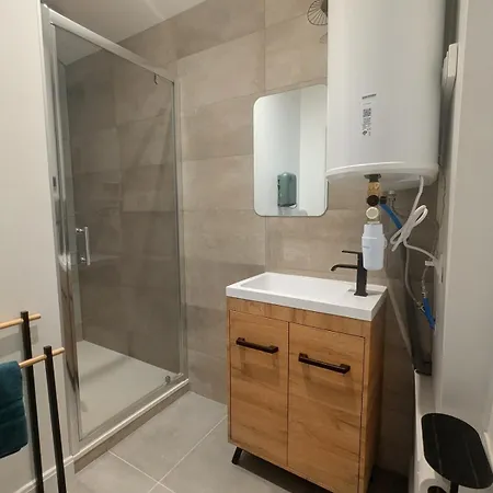 Two-bedroom With Air Conditioning Apartman